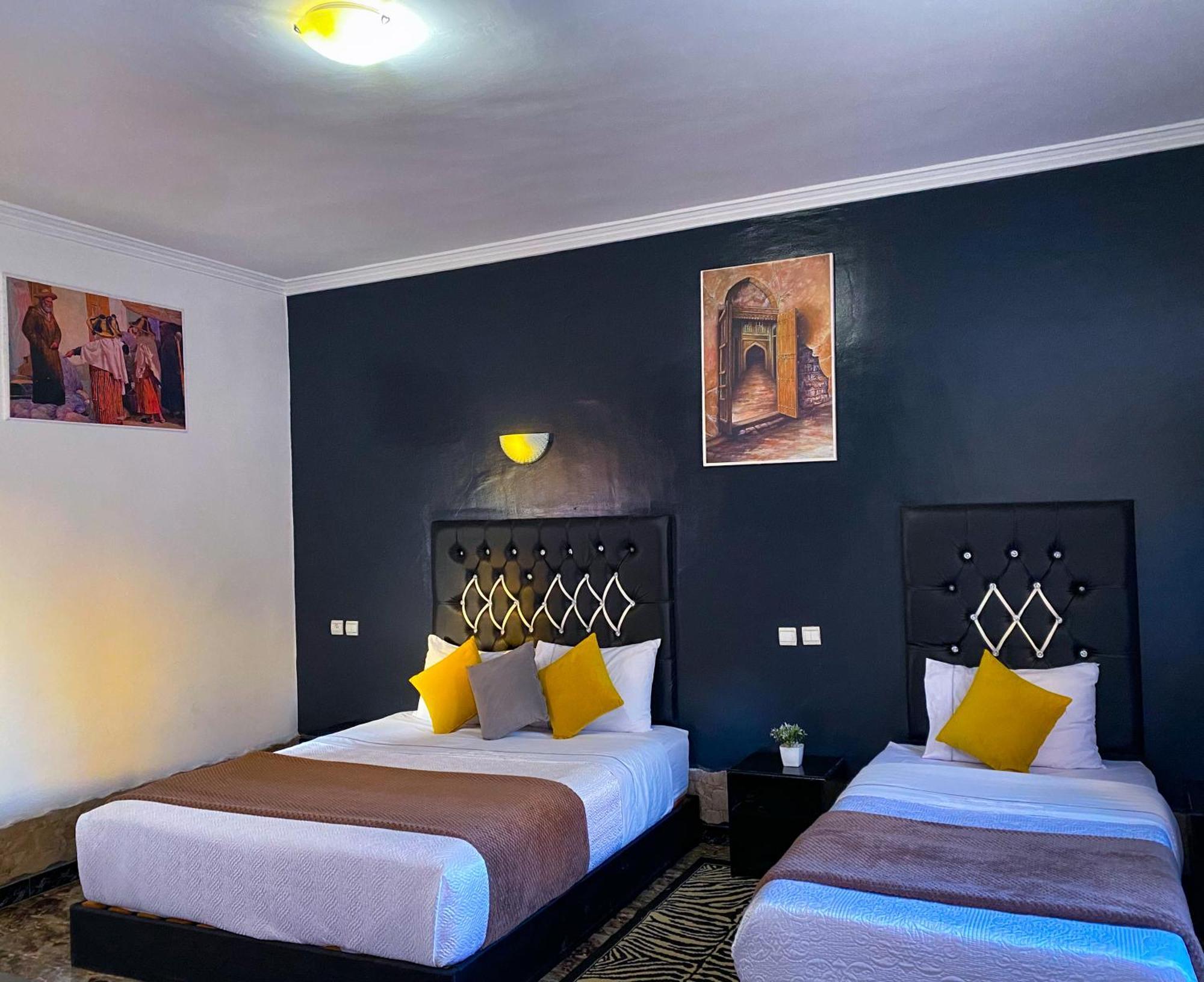 Hotel Equinox Tantan Zewnętrze zdjęcie